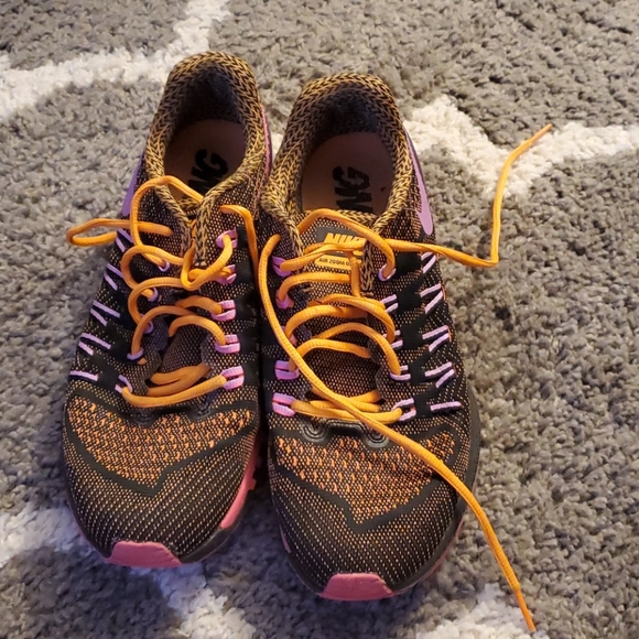 Zoom structure 18 - Picture 2 of 4